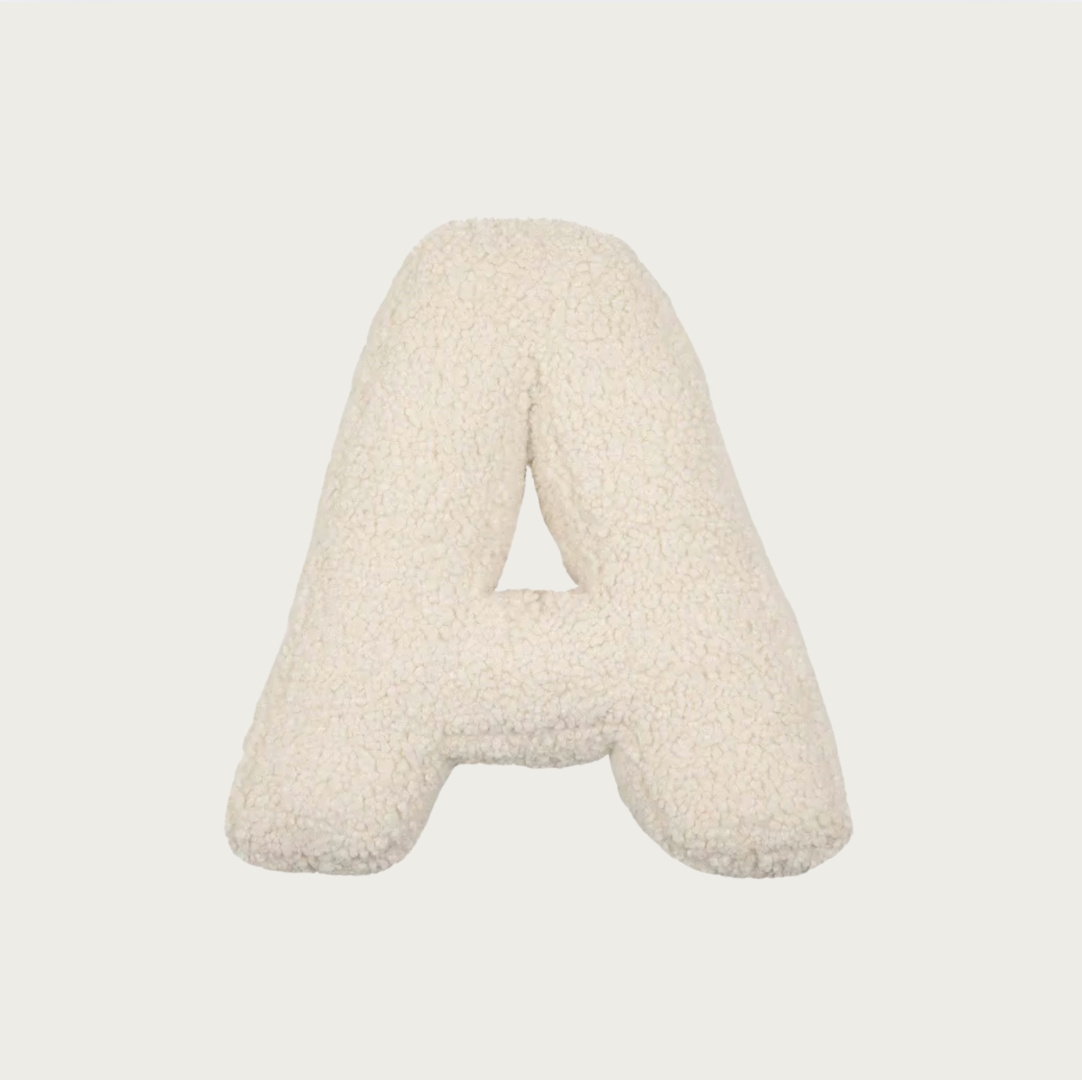 Pernă cu monogramă