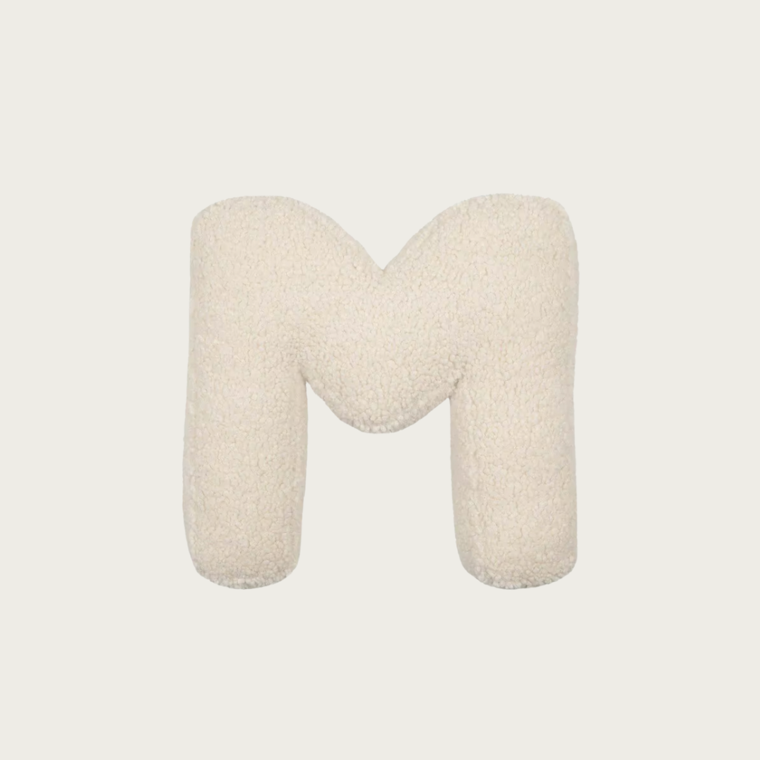 Pernă cu monogramă