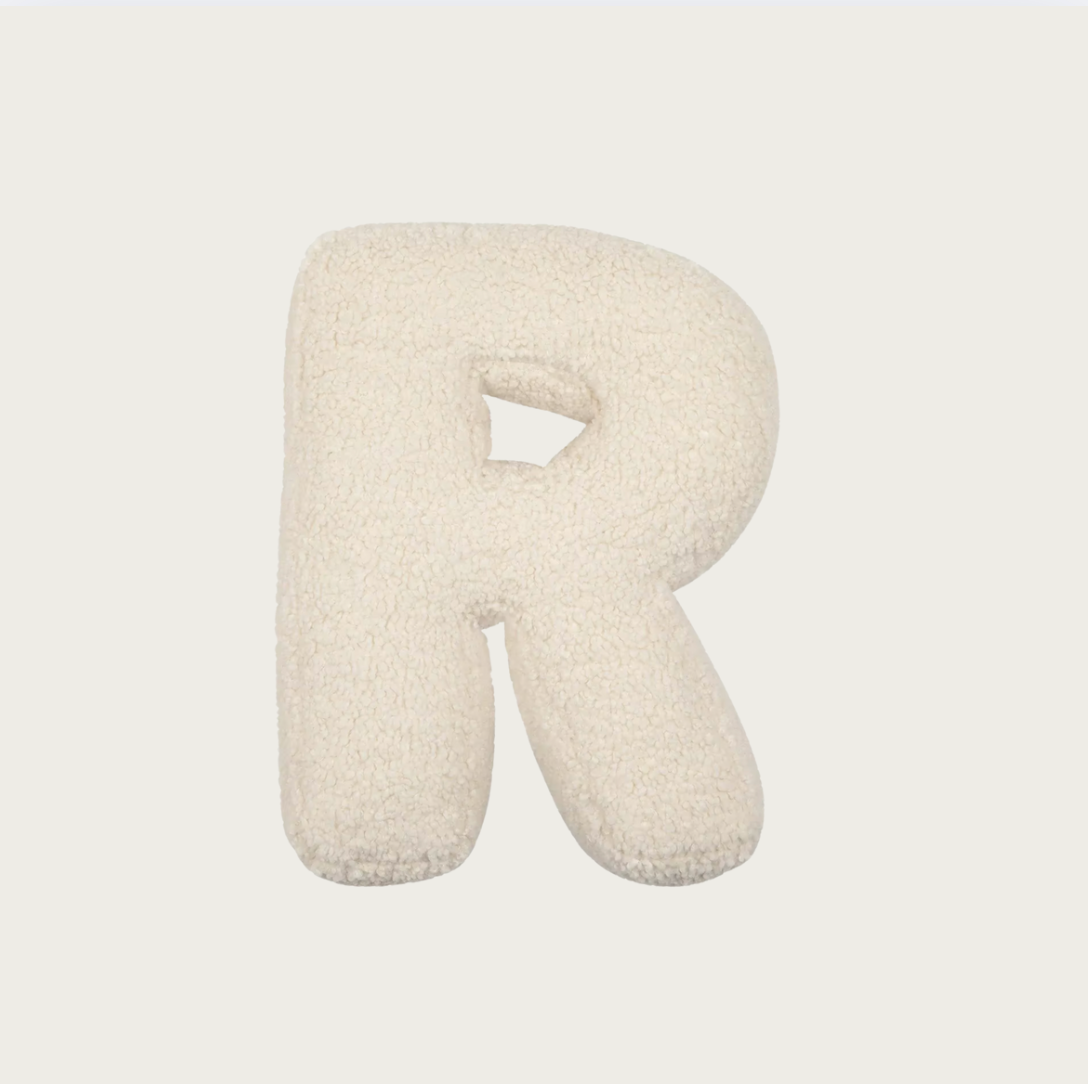 Pernă cu monogramă